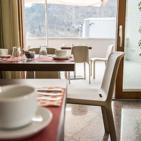 Villa Cameras Room And Breakfast 모리 외부 사진