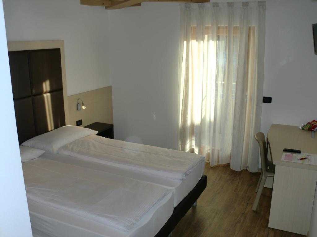 Villa Cameras Room And Breakfast 모리 외부 사진